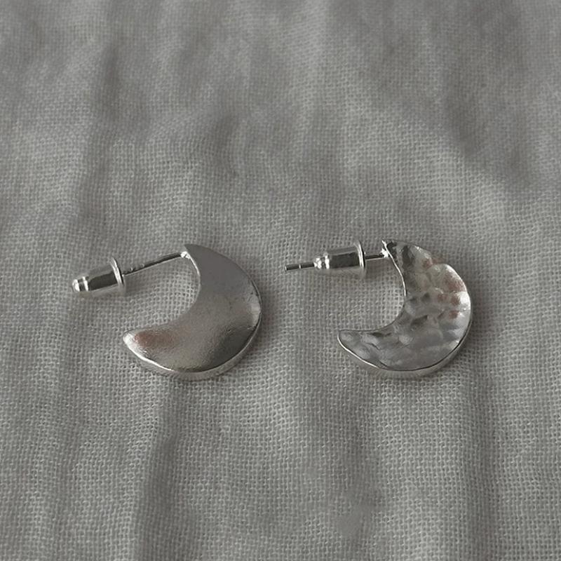"Moon by Ear" Handmade S925 Silver Moon Earrings – Double-Sided Texture, Minimalist Design for Women