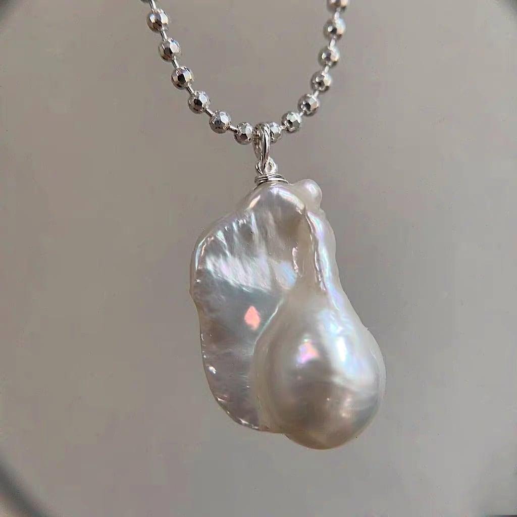 Minimalist Baroque Pearl Necklace — Natural Baroque Pearl Necklace, Minimalist French Style, Dainty photo 3