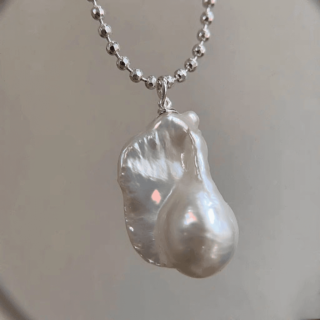 Minimalist Baroque Pearl Necklace — Natural Baroque Pearl Necklace, Minimalist French Style, Dainty photo 3