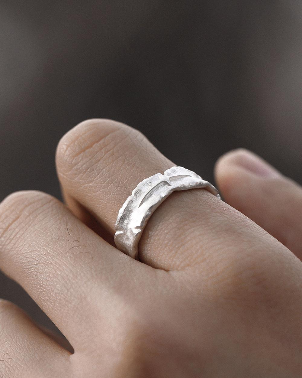 Original Handmade 999 Fine Silver Star Ring – Minimalist Unisex Adjustable Couple Ring, Valentine's — Handmade in 999 fine silver with an organic, photo 3