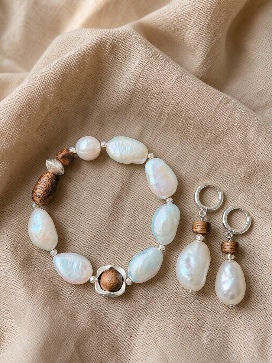 Original Vintage Style Natural Baroque Pearl & Agarwood Jewelry Set – Sterling Silver Bracelet and E — Natural baroque pearls meet agarwood and sterling silver
