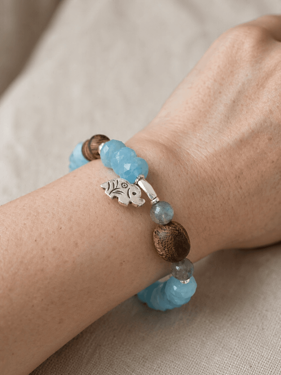 Handmade Raw Aquamarine Bracelet — Handmade Glacier Blue Raw Aquamarine & Agarwood Bracelet photo 4