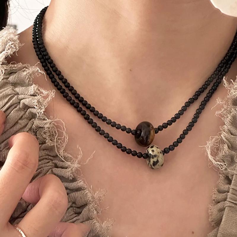 Minimalist S925 Silver Necklace with Natural Agate & Jade Pendant – Handmade Unisex Beaded Chain — A minimalist handmade necklace featuring a single natural pho