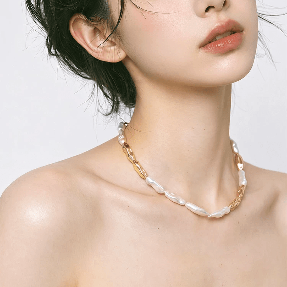 Irregular Baroque Freshwater Pearl Necklace — Irregular Baroque Freshwater Pearl Necklace – Elegant Minimalist photo 6