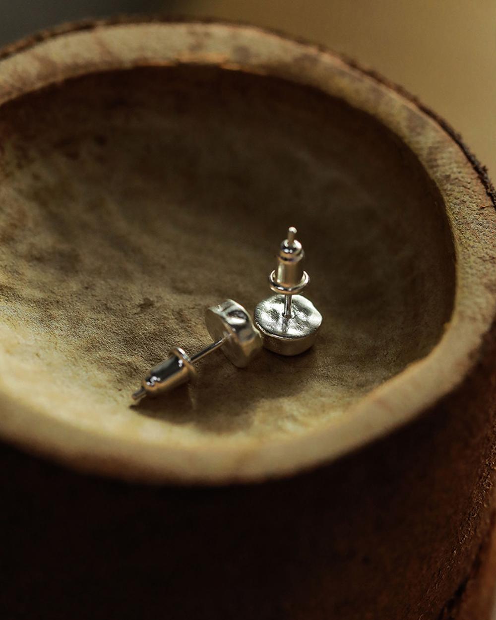 Original Handmade 999 Fine Silver Letter Stud Earrings – Custom Initial Earrings for Men & Women, Mi — Handmade in 999 fine silver, these minimalist letter phot