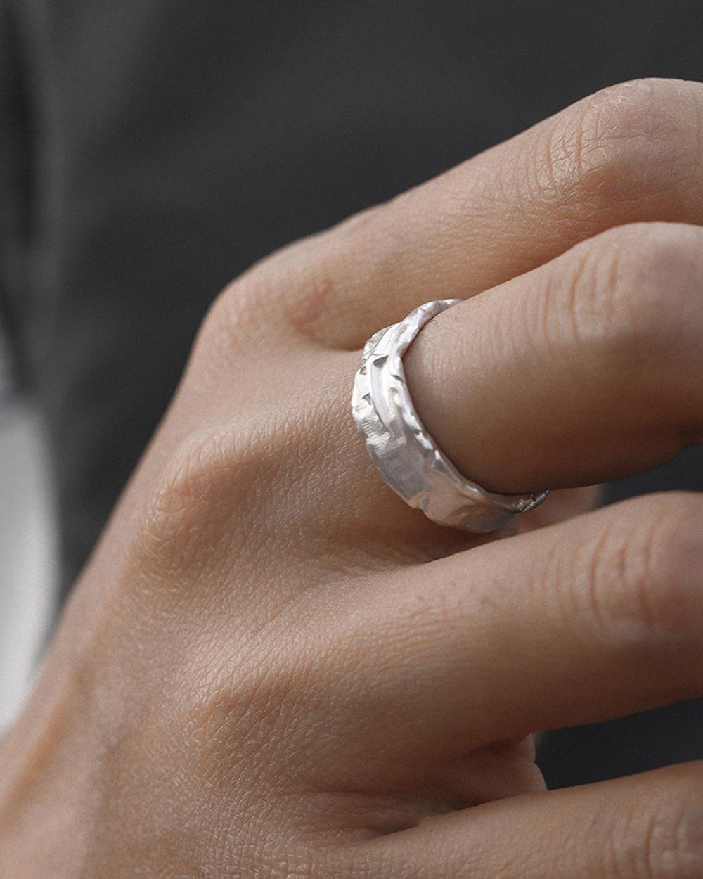 Original Handmade 999 Fine Silver Star Ring – Minimalist Unisex Adjustable Couple Ring, Valentine's — Handmade in 999 fine silver with an organic, photo 9