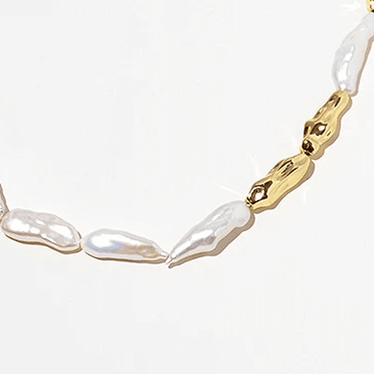 Irregular Baroque Freshwater Pearl Necklace — Irregular Baroque Freshwater Pearl Necklace – Elegant Minimalist photo 4