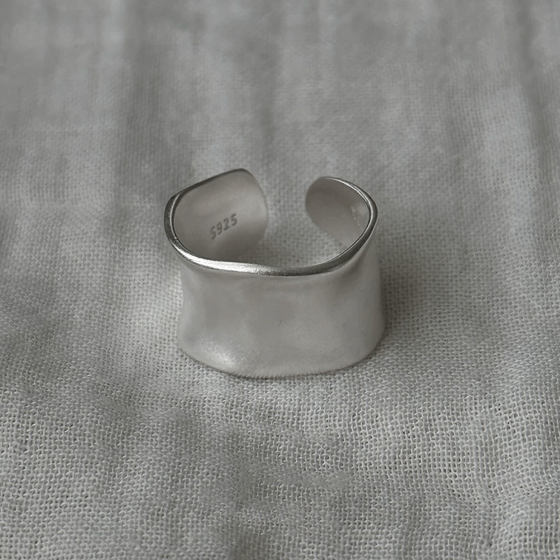 Handmade Silver Ring Collection – Pearl Rings, Open & Closed Designs — Original Handmade Silver Ring Collection – 925/999 Sterling detail view 18