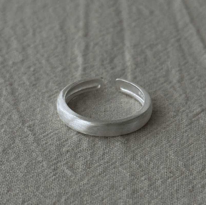 Handmade Silver Ring Collection – Pearl Rings, Open & Closed Designs — Original Handmade Silver Ring Collection – 925/999 Sterling detail view 19