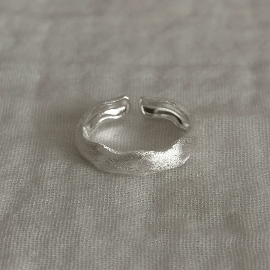 Handmade Silver Ring Collection – Pearl Rings, Open & Closed Designs — Original Handmade Silver Ring Collection – 925/999 Sterling detail view 2